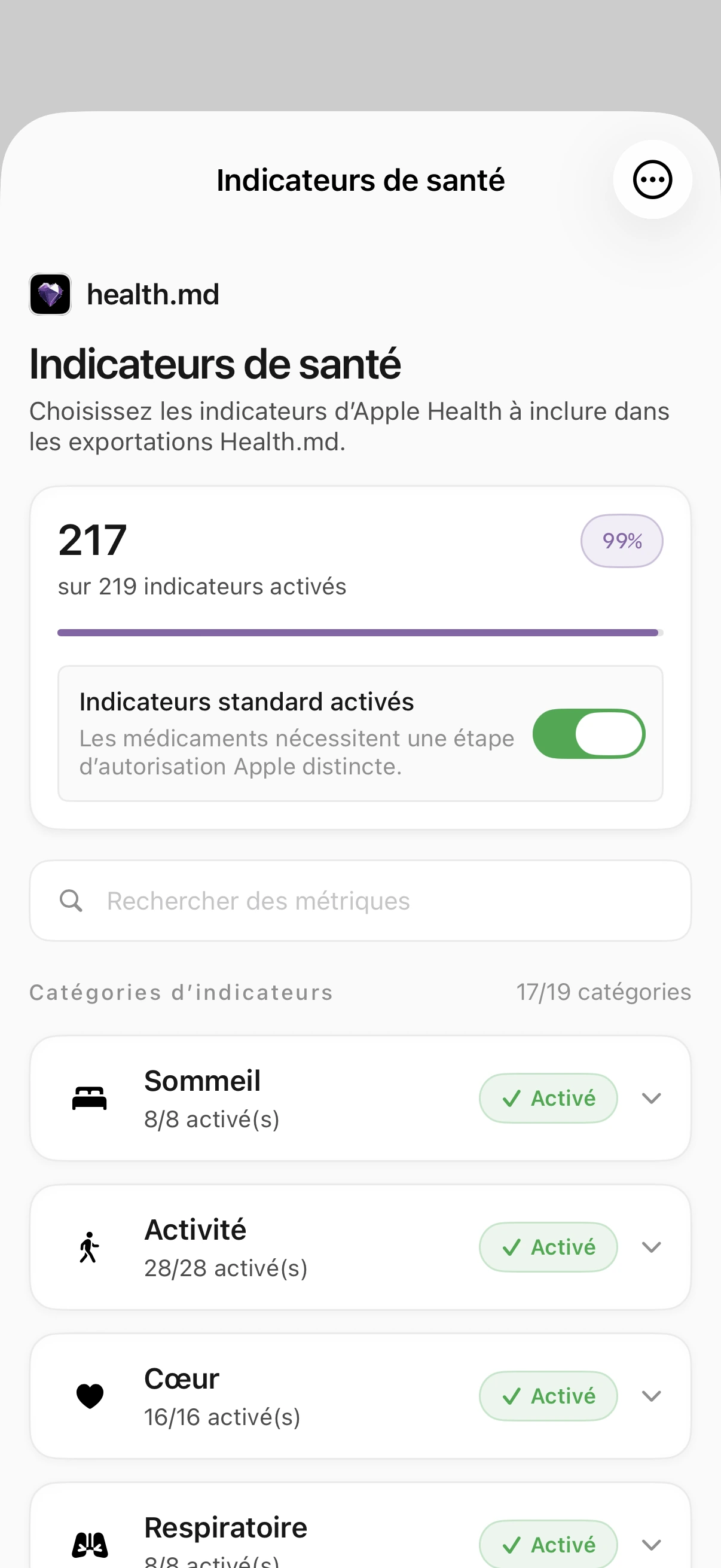 Écran français Indicateurs de santé affichant 217 métriques activées sur 219, l’interrupteur des indicateurs standard, le champ de recherche et les catégories Sommeil, Activité et Cœur.